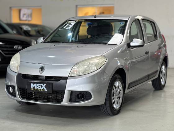 RENAULT SANDERO 1.0 AUTHENTIQUE 16V FLEX 4P MANUAL